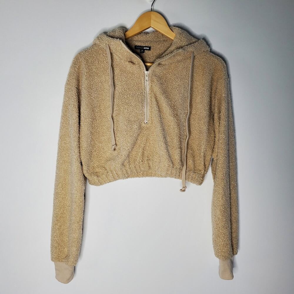 Fashion Nova sherpa cropped zip up hoodie Size Med In Great condition
